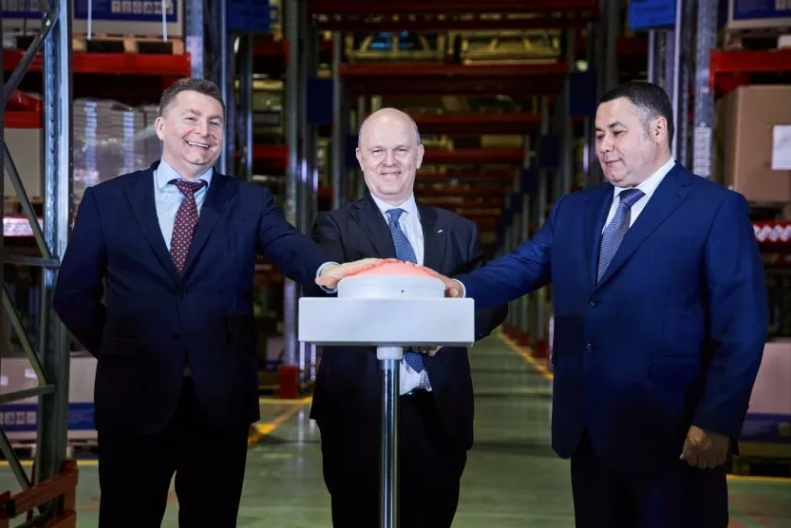 АВТОВАЗ открыл крупнейший региональный склад запчастей LADA